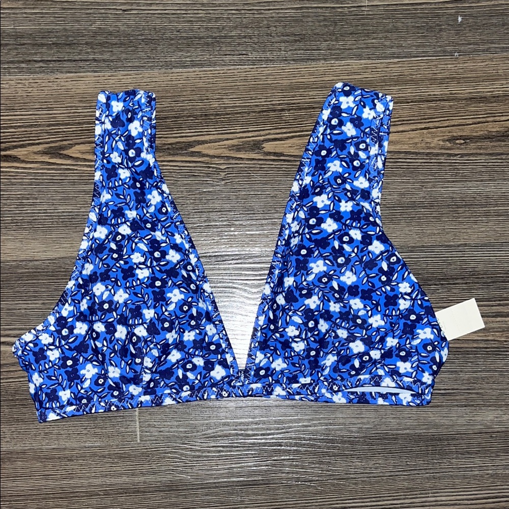 NWT Aerie Blue Floral Bikini Top